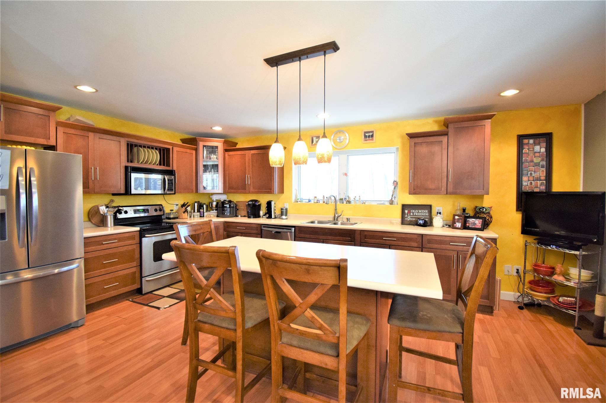 14486 East Tolle Road Mount Vernon, IL 62864 - Photo 15 of 48 Gallery Image 15
