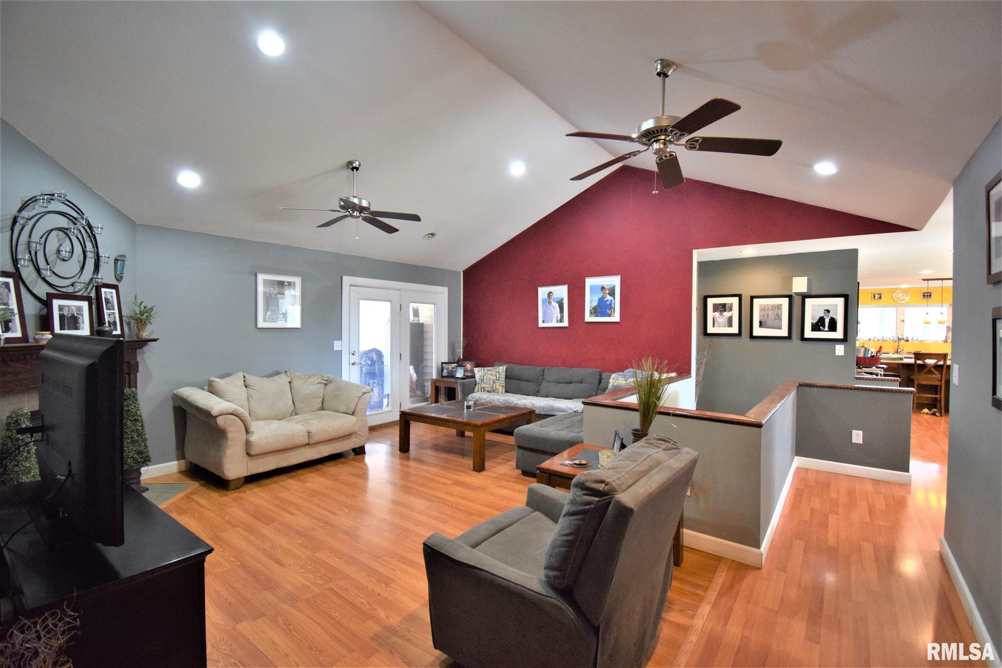 14486 East Tolle Road Mount Vernon, IL 62864 - Photo 23 of 48 Gallery Image 23