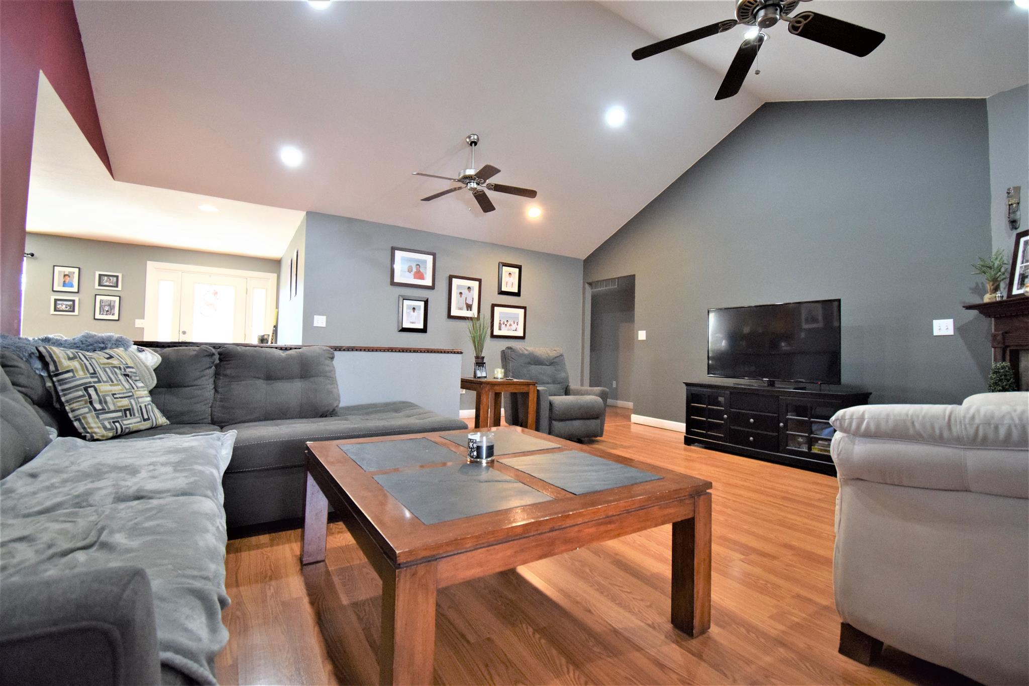 14486 East Tolle Road Mount Vernon, IL 62864 - Photo 25 of 48 Gallery Image 25