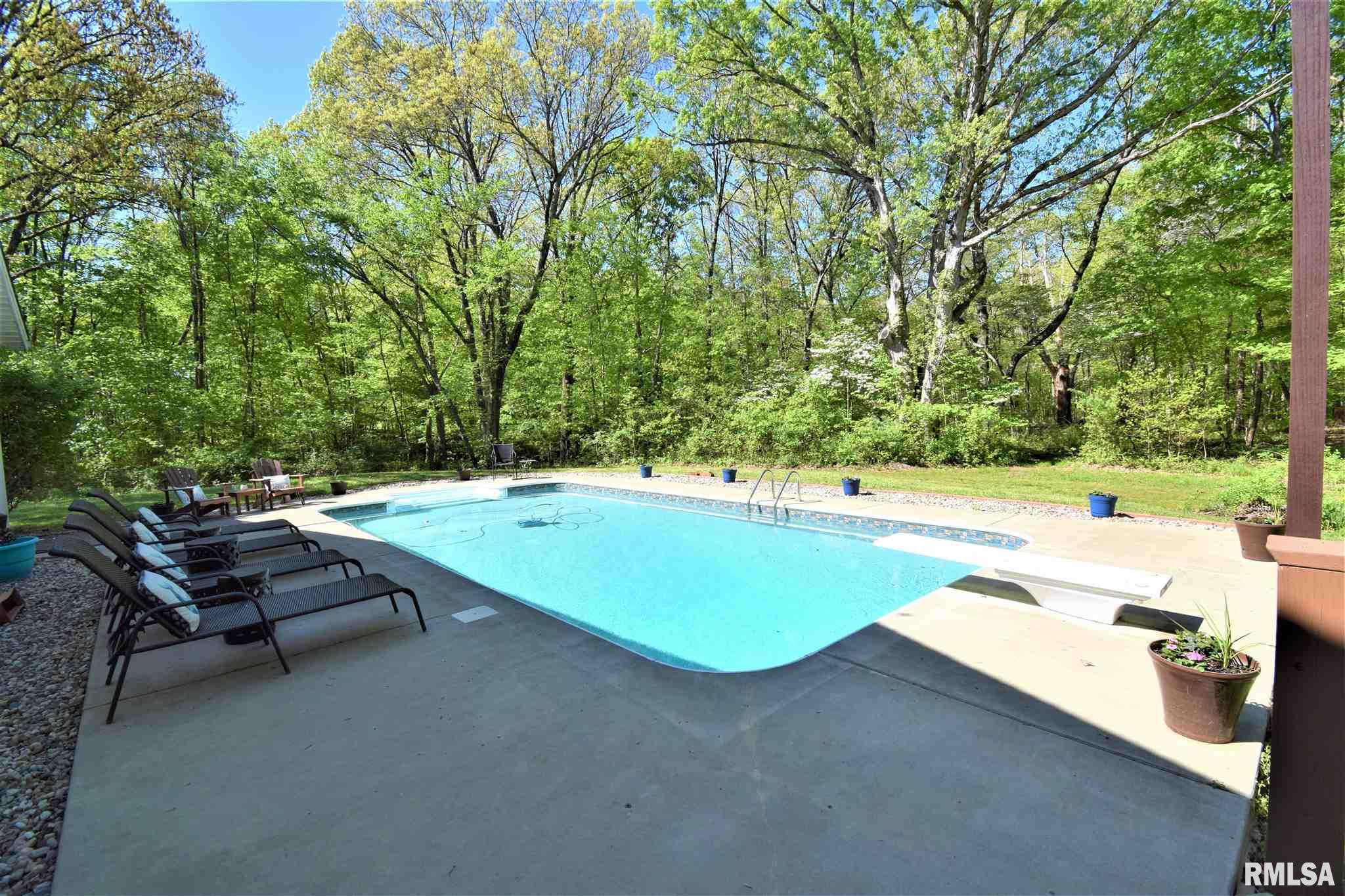 14486 East Tolle Road Mount Vernon, IL 62864 - Photo 5 of 48 Gallery Image 5