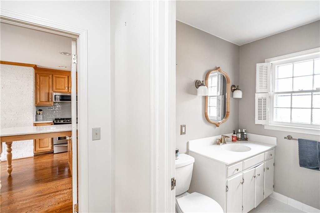 227 West Lakeshore Drive Rome, GA 30161 - Photo 13 of 32