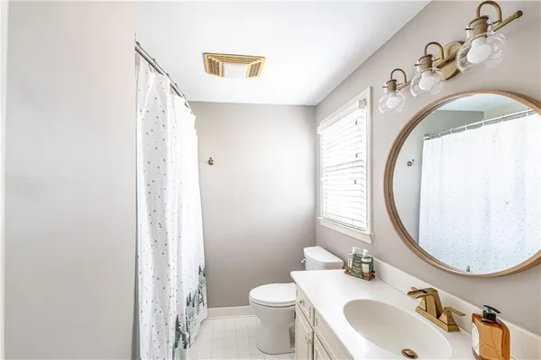 $429,000 | 227 West Lakeshore Drive, Rome, GA 30161