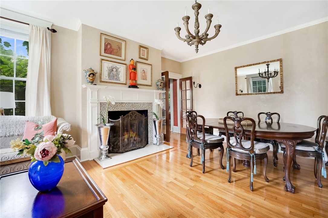 372 New Meadow Road Barrington, RI 02806 - Photo 11 of 41 Gallery Image 11
