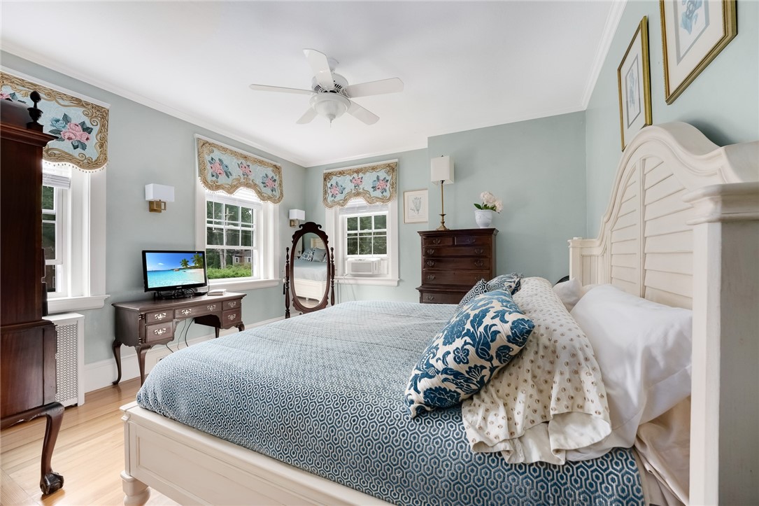 372 New Meadow Road Barrington, RI 02806 - Photo 30 of 41 Gallery Image 30