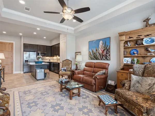 $327,500 | 106 Bella Toscana Avenue, Unit 3204, Lakeway, TX 78734