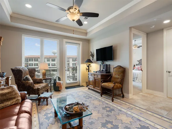 $327,500 | 106 Bella Toscana Avenue, Unit 3204, Lakeway, TX 78734