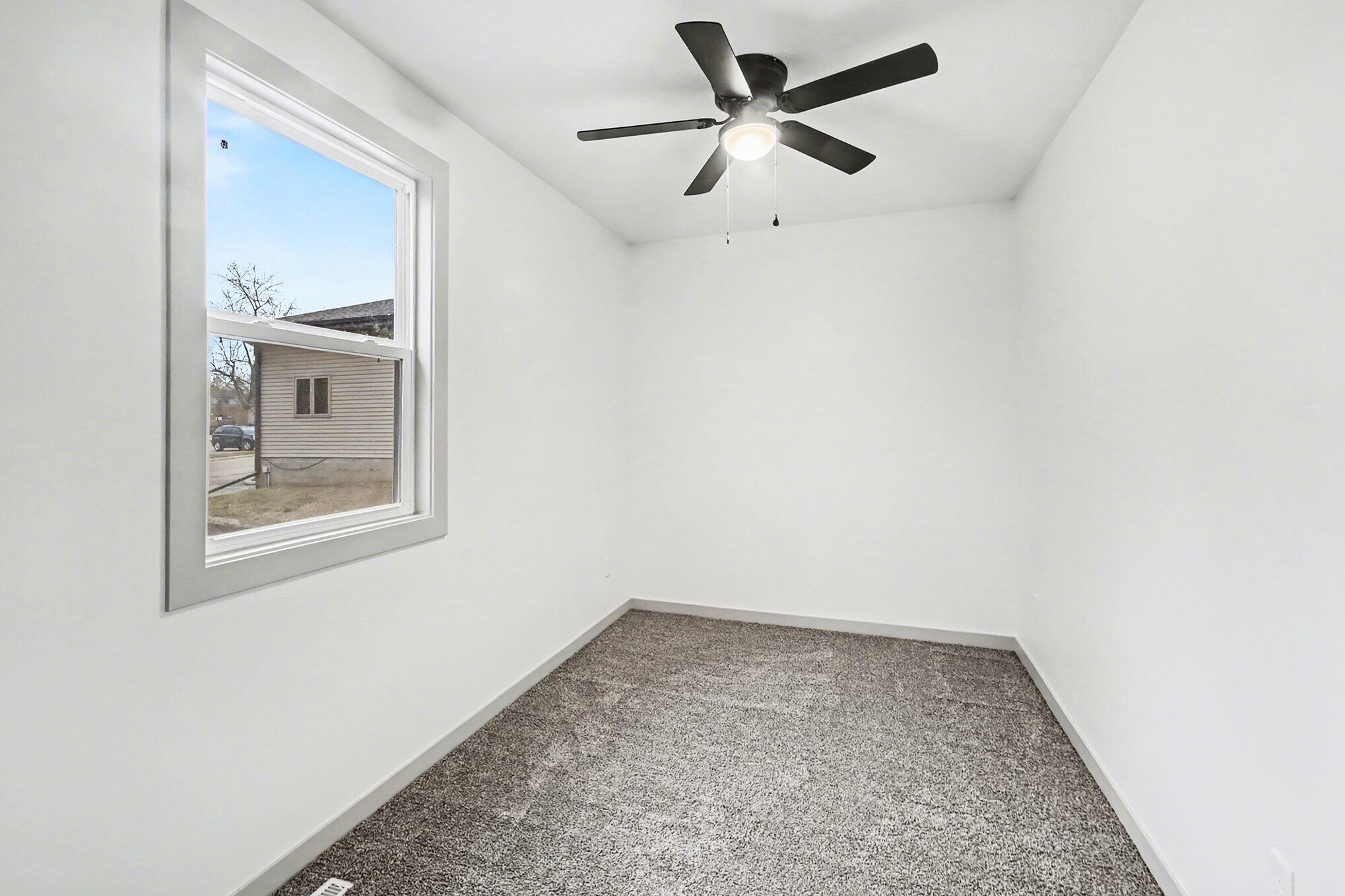 126 Riverside Drive Portland, MI 48875 - Photo 15 of 23 011_file_4970