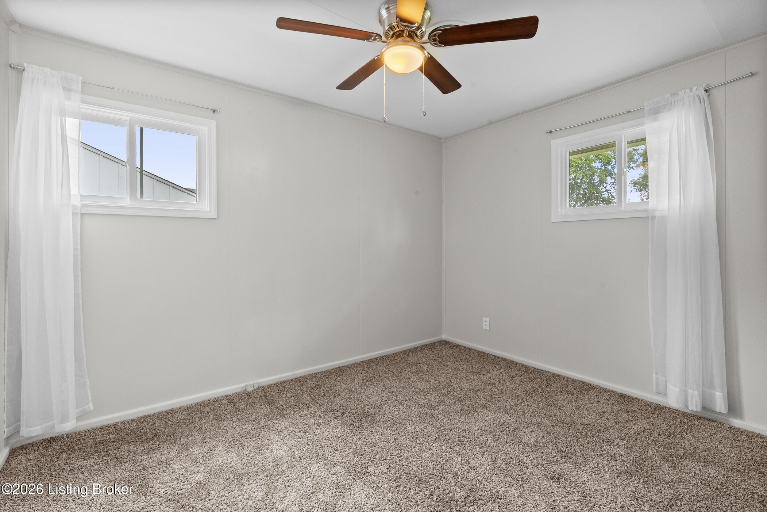 211 Redding Road Louisville, KY 40218 - Photo 24 of 35 BR