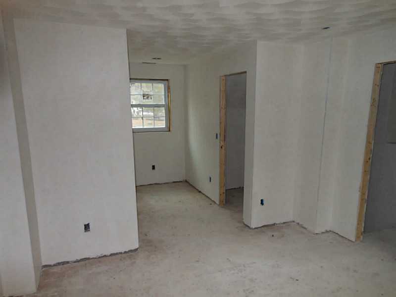 28 William Henry Road Scituate, RI 02857 - Photo 13 of 21 Master Bedroom.