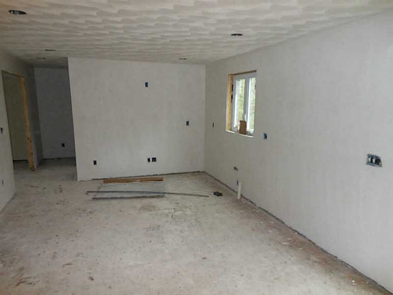 28 William Henry Road Scituate, RI 02857 - Photo 8 of 21 Kitchen.