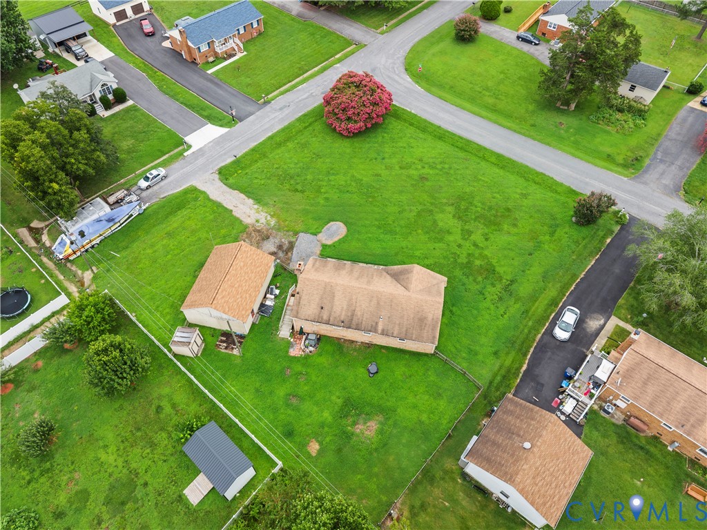 3500 Respess Road Midlothian, VA 23112 - Photo 43 of 48 Expansive green lot featuring a main residence wit
