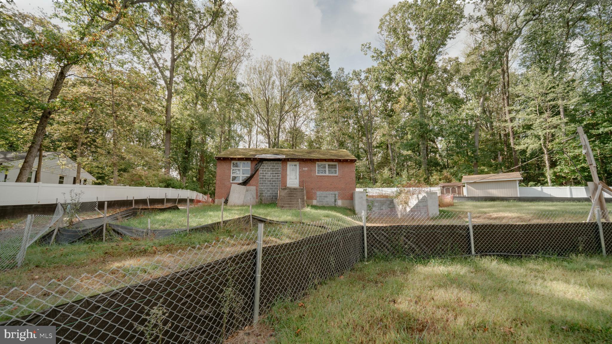 6649 Kerns Road Falls Church, VA 22042 - Photo 29 of 38 a view of backyard with outdoor seating