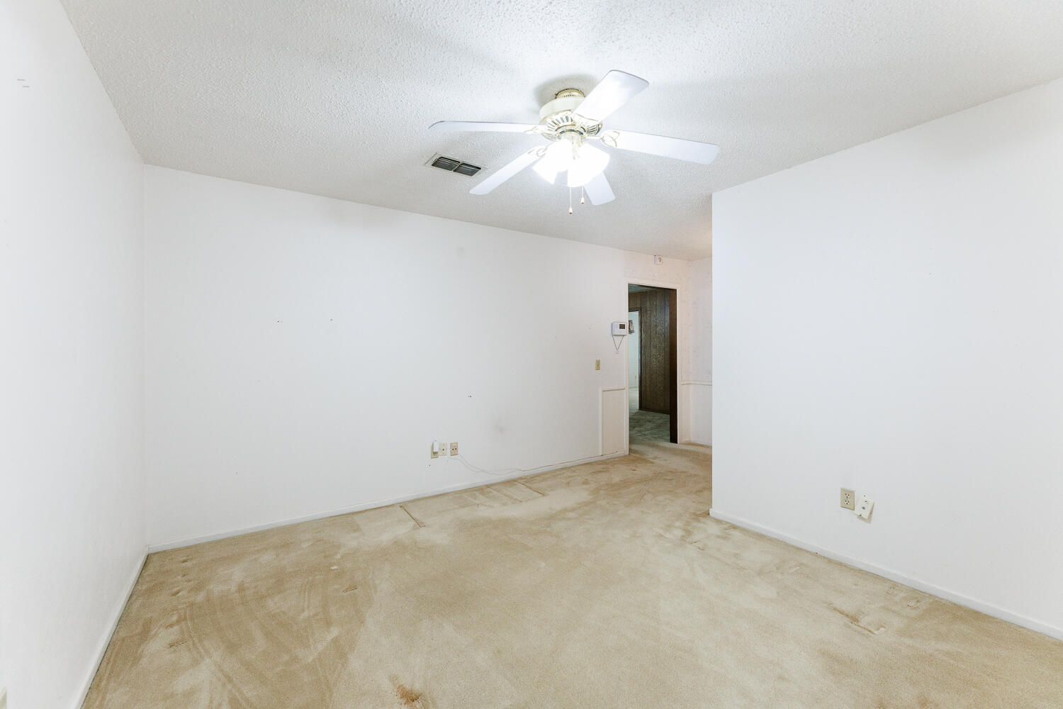 5507 28th Street Lubbock, TX 79407 - Photo 5 of 52 Parlor