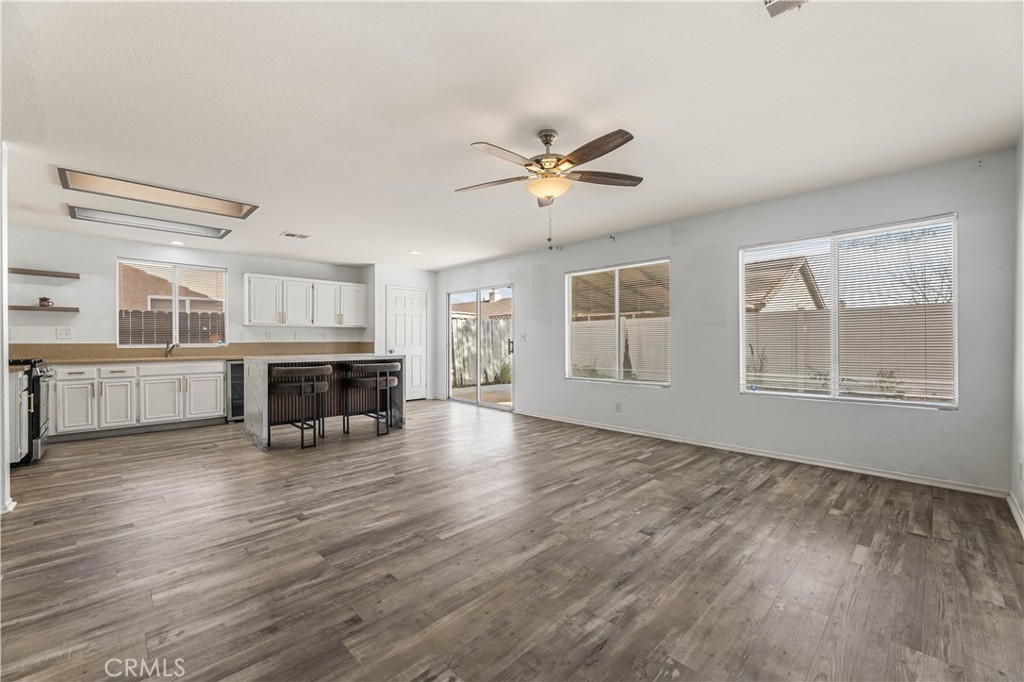 37608 Ribbon Street Palmdale, CA 93552 - Photo 7 of 25