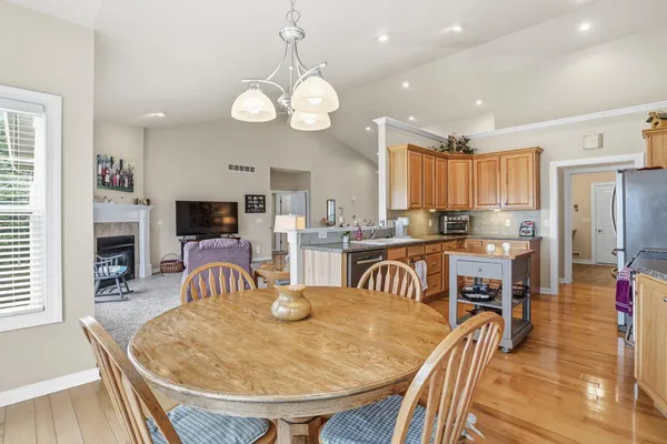 $550,000 | 14075 C.B.MacDonald Way, Vicksburg, MI 49097