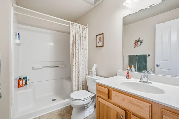 $550,000 | 14075 C.B.MacDonald Way, Vicksburg, MI 49097