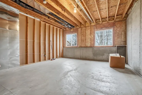 $550,000 | 14075 C.B.MacDonald Way, Vicksburg, MI 49097
