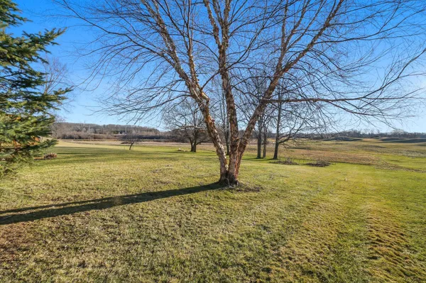 $550,000 | 14075 C.B.MacDonald Way, Vicksburg, MI 49097