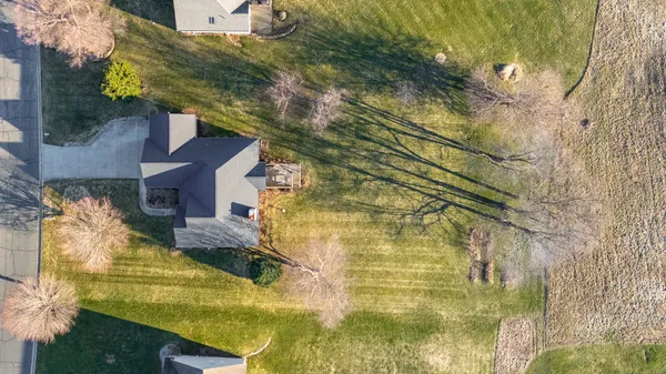 $550,000 | 14075 C.B.MacDonald Way, Vicksburg, MI 49097