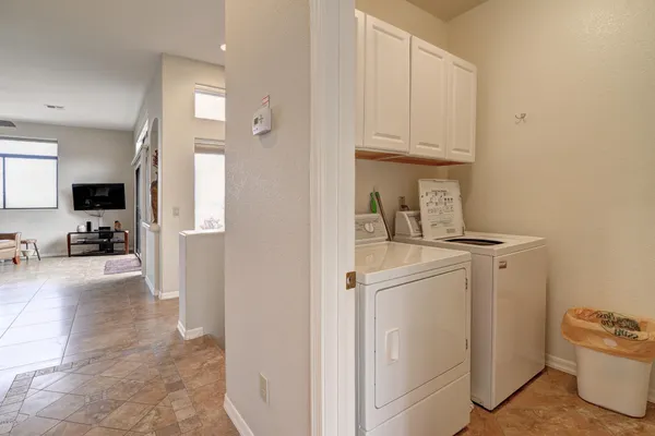 $4,500 | 13606 North Cambria Drive, Unit 208, Fountain Hills, AZ 85268