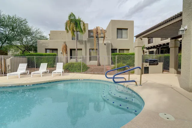 $4,500 | 13606 North Cambria Drive, Unit 208, Fountain Hills, AZ 85268