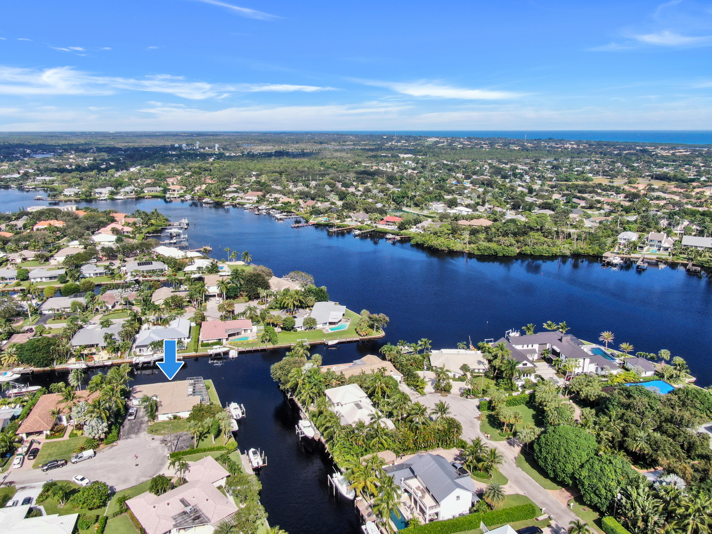 27 Leeward Circle Tequesta, FL 33469 - Photo 6 of 7 Aerial 4