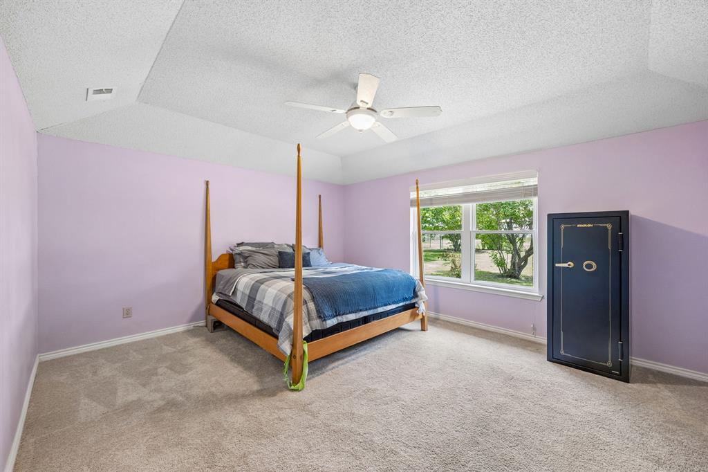 1300 Rock Ridge Road Lucas, TX 75002 - Photo 11 of 27 Primary Bedroom