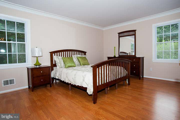 7112 Sydenstricker Road Springfield, VA 22152 - Photo 23 of 30 Bedroom (Master)
