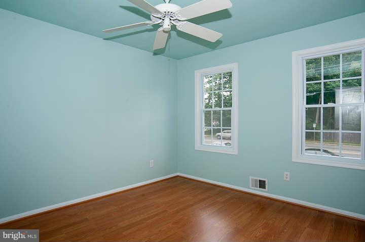 7112 Sydenstricker Road Springfield, VA 22152 - Photo 25 of 30 Bedroom