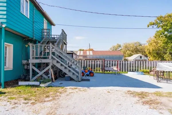 $150,000 | 273 West Station Street, St. Anne, IL 60964