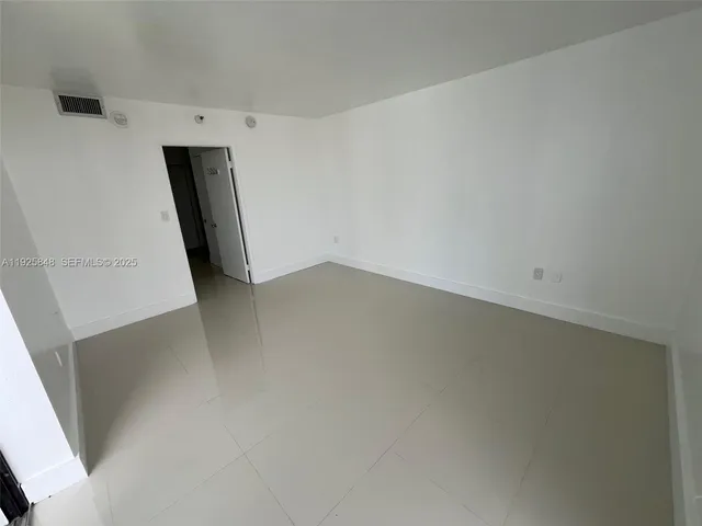 $450,000 | 20505 East Country Club Drive, Unit 2132, Aventura, FL 33180