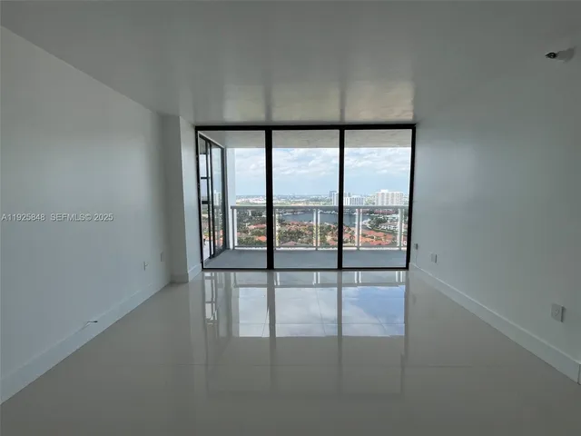 $450,000 | 20505 East Country Club Drive, Unit 2132, Aventura, FL 33180