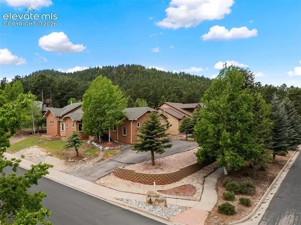 $825,000 | 1121 West Bowman Avenue, Woodland Park, CO 80863