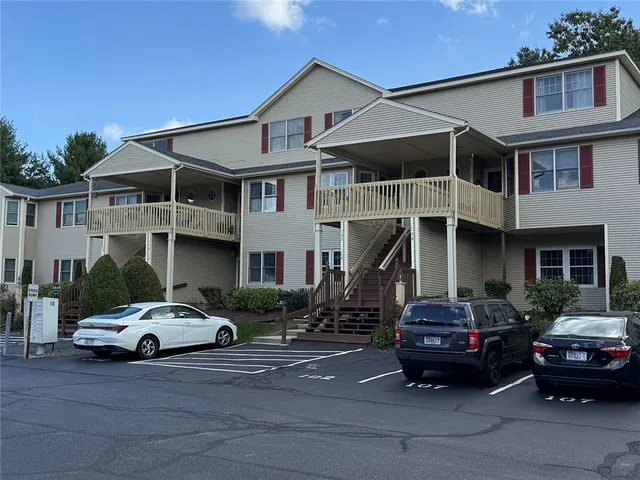 $299,900 | 105 Scenic Drive, West Warwick, RI 02893