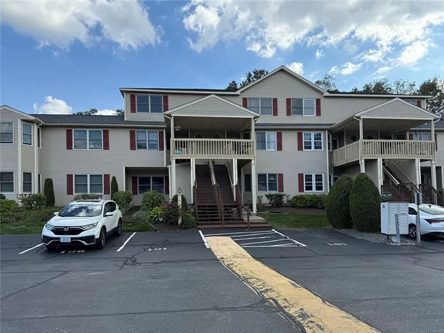 $299,900 | 105 Scenic Drive, West Warwick, RI 02893