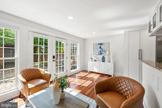 $1,875,000 | 535 6th Street Southeast, Washington, DC 20003