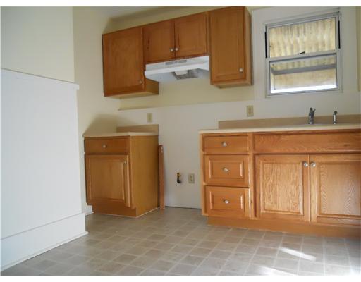 4065 Brandon Road Brighton Heights, PA 15212 - Photo 5 of 14 Kitchen.