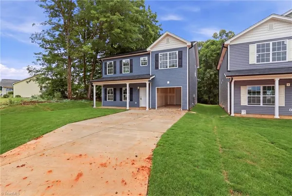 $304,900 | 456 Sanford Avenue, Mocksville, NC 27028