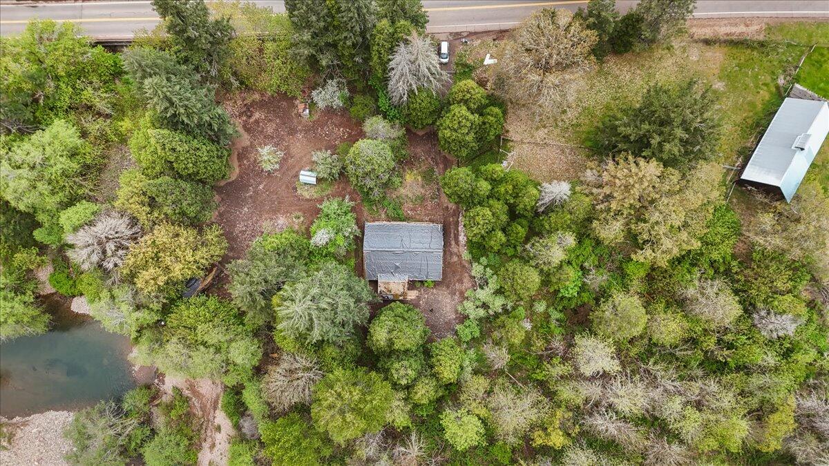 9020 Elk Creek Road Trail, OR 97541 - Photo 9 of 32 07-DJI_20250426151728_0113_D