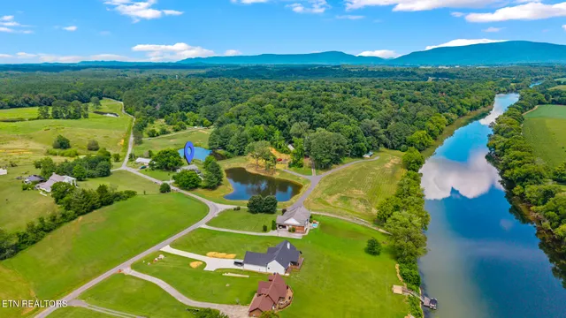 $284,900 | 675 Pinhook Road, Calhoun, TN 37309