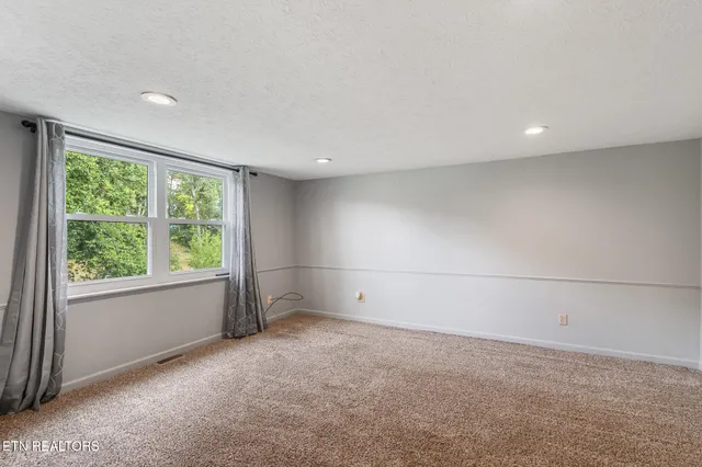 $284,900 | 675 Pinhook Road, Calhoun, TN 37309