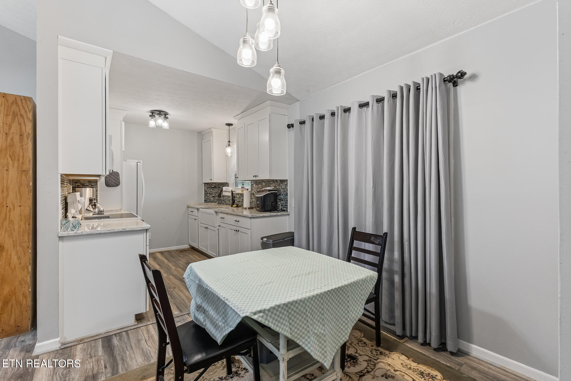 675 Pinhook Road Calhoun, TN 37309 - Photo 7 of 41 675 Pinhook Rd-10