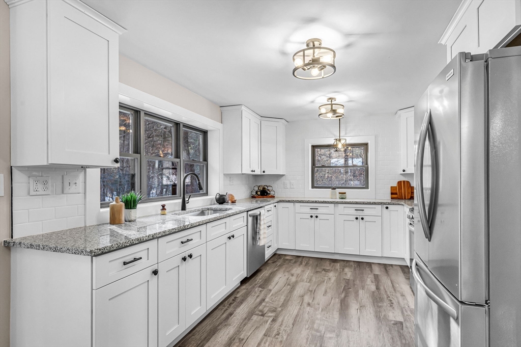 1368 Granville Road Westfield, MA 01085 - Photo 14 of 41