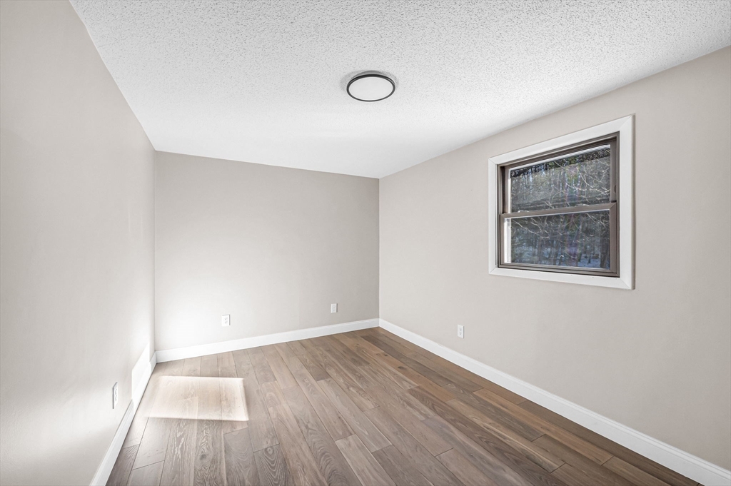 1368 Granville Road Westfield, MA 01085 - Photo 32 of 41