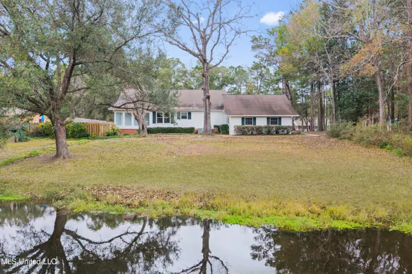 $300,000 | 1921 Kingslea Drive, Gautier, MS 39553