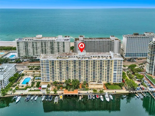 $539,000 | 5600 Collins Avenue, Unit 17W, Miami Beach, FL 33140