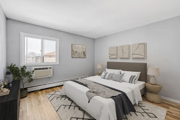 $209,000 | 147 West Elk Trail, Unit 345, Carol Stream, IL 60188