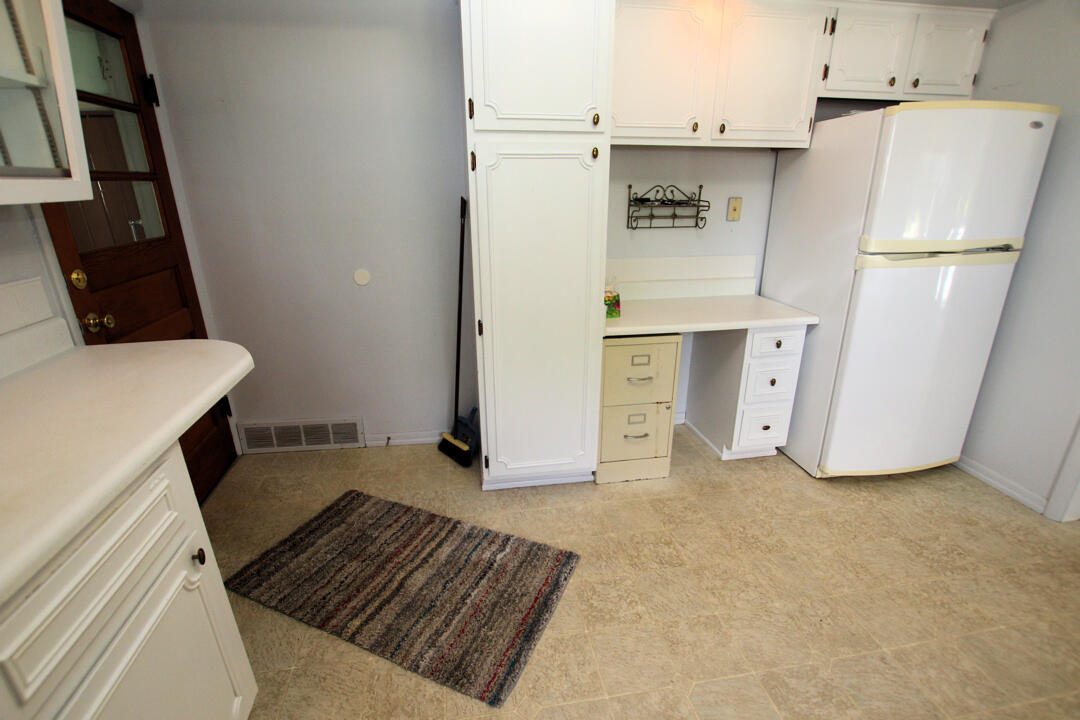 9500 West Baseline Road Hesperia, MI 49421 - Photo 3 of 21 IMG_0564