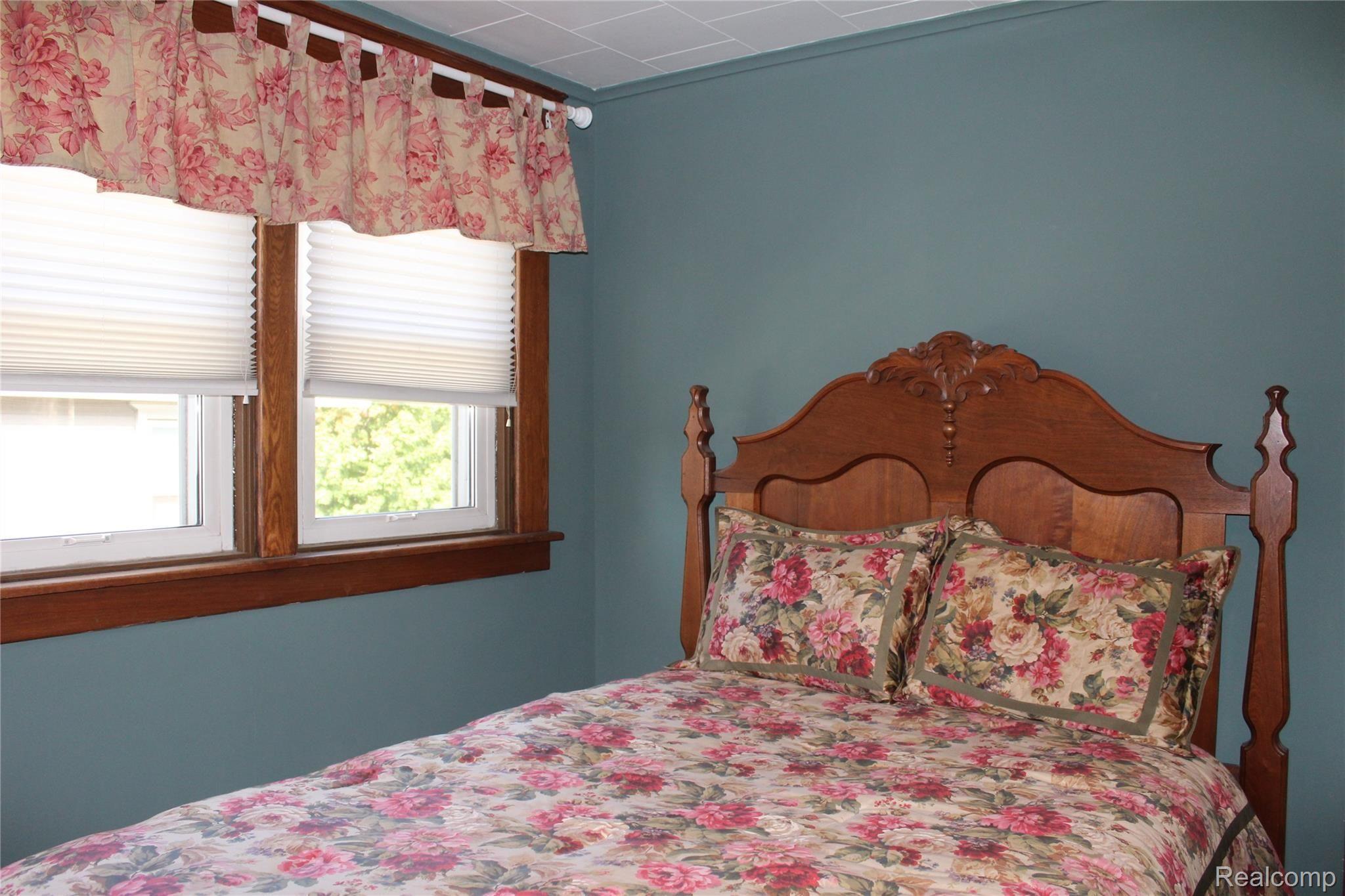 320 South Main Street Perry, MI 48872 - Photo 51 of 59 IMG_4328.JPG