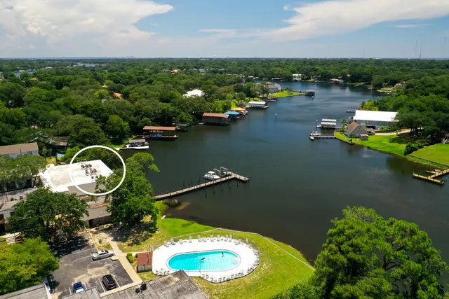 $144,900 | 210 Pelham Road, Unit 109B, Fort Walton Beach, FL 32547